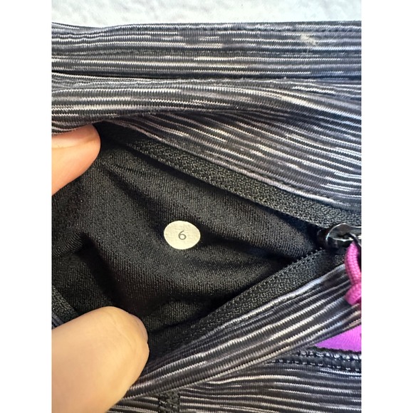 Lululemon Run Inspire Crop II leggings Size 6 - Picture 7 of 7